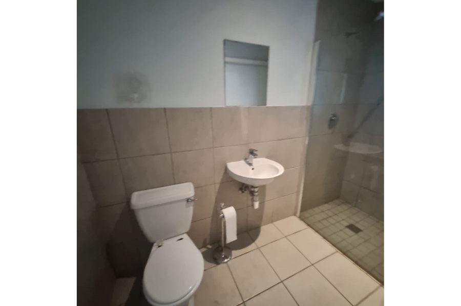 To Let 1 Bedroom Property for Rent in Olivewood Private Estate and Golf Club Eastern Cape